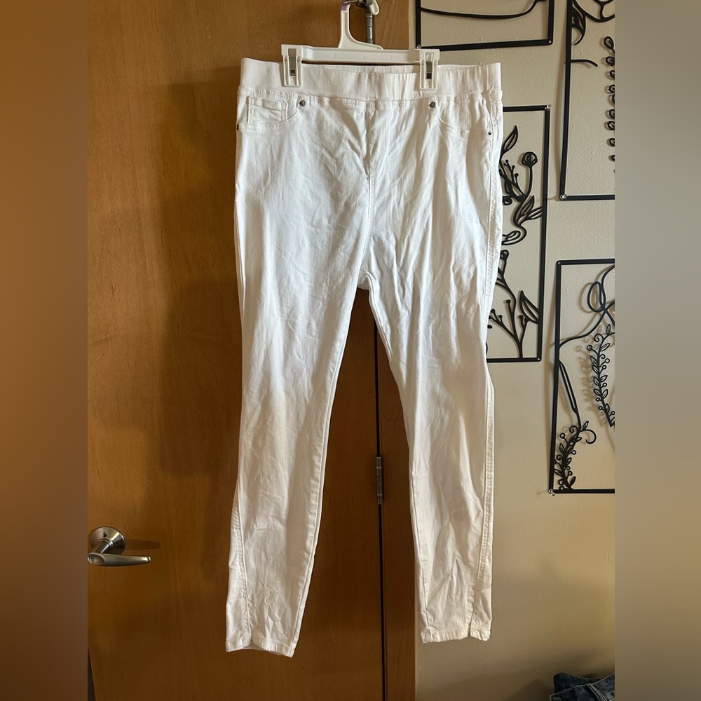 Mud Pie Cream Skinny Jeans